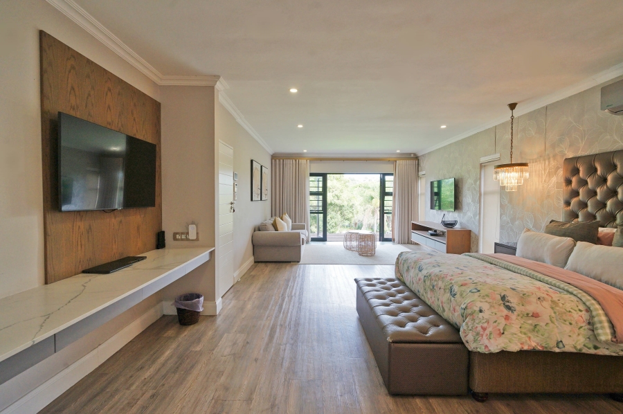 4 Bedroom Property for Sale in Beacon Bay Eastern Cape